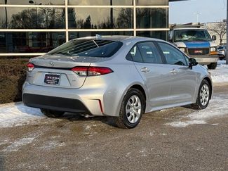 Used 2024 Toyota Corolla LE video 3