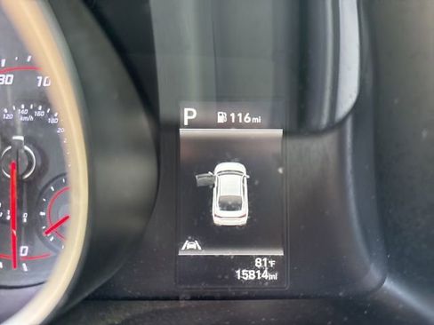 Used 2023 Hyundai Elantra SEL FWD image 7