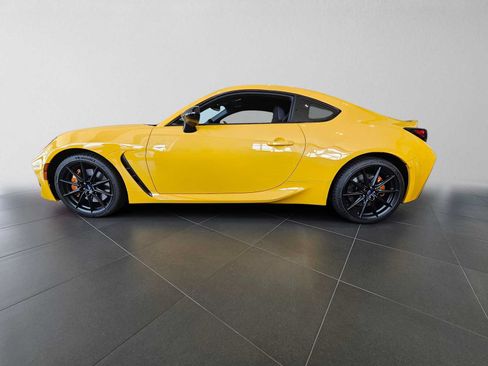 New 2026 Subaru BRZ Series.Yellow RWD image 5