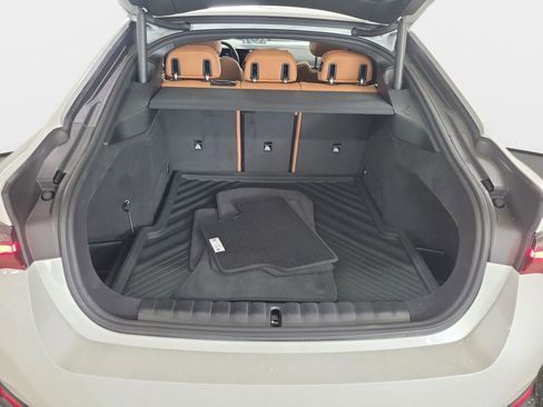 Certified 2025 BMW i4 eDrive40 image 34