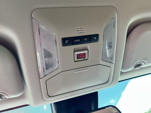 Certified 2025 Toyota RAV4 LE FWD image 24