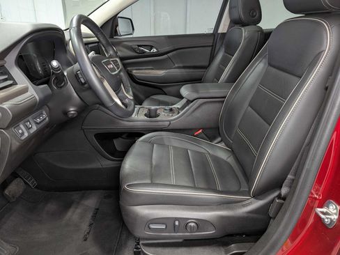 Used 2023 GMC Acadia Denali AWD/4WD image 4