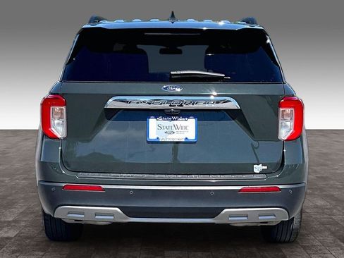 Used 2022 Ford Explorer XLT w/ Equipment Group 202A AWD/4WD image 28