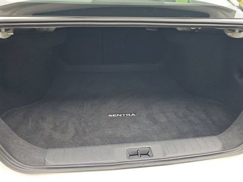 Used 2025 Nissan Sentra SV FWD image 15