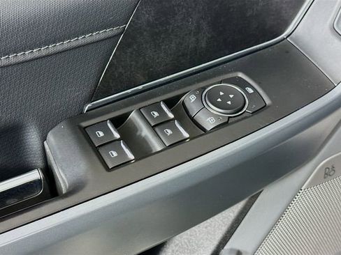 Certified 2022 Ford F150 XLT w/ Equipment Group 302A High image 18