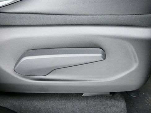 New 2025 Jeep Grand Cherokee L Altitude AWD/4WD image 20