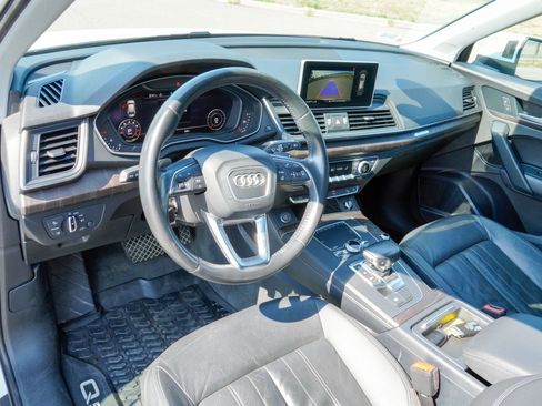 Used 2018 Audi Q5 2.0T Premium Plus AWD/4WD image 40