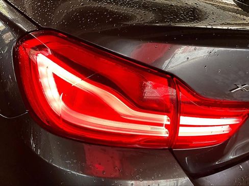 Used 2019 BMW 440i xDrive Convertible w/ M Sport Package image 27