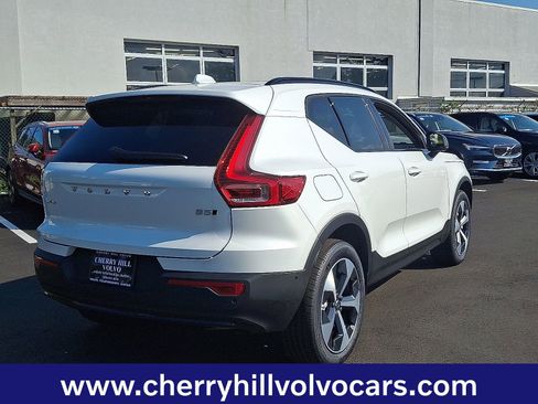 New 2026 Volvo XC40 B5 Plus w/ Protection Package Premier image 7