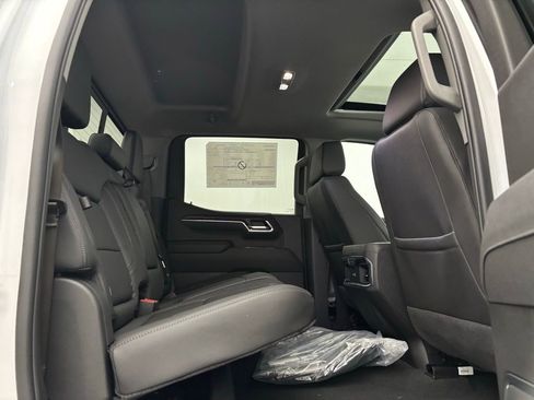 New 2026 GMC Sierra 1500 SLT w/ SLT Premium Package image 37