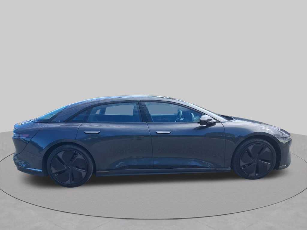 Used 2025 Lucid Air Pure RWD image 4
