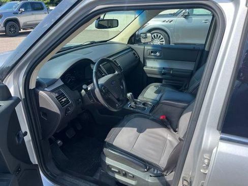 Used 2013 Ford Flex SEL FWD image 9