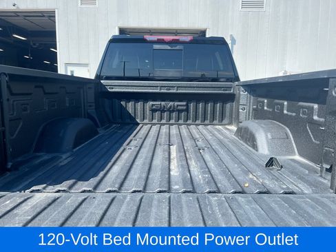 Used 2025 GMC Sierra 2500 AT4X w/ AT4X AEV Edition AWD/4WD image 29