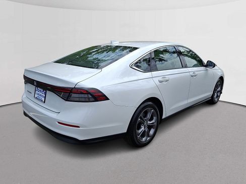 Certified 2024 Honda Accord EX image 10