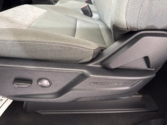 Used 2025 Ford F250 XLT AWD/4WD image 16