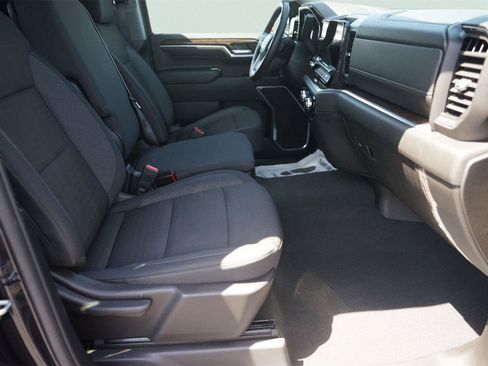 Used 2024 GMC Sierra 1500 Elevation RWD image 18