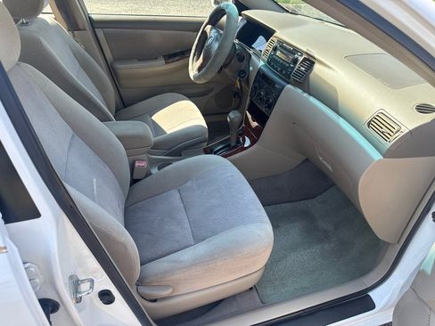 Used 2006 Toyota Corolla LE FWD image 23