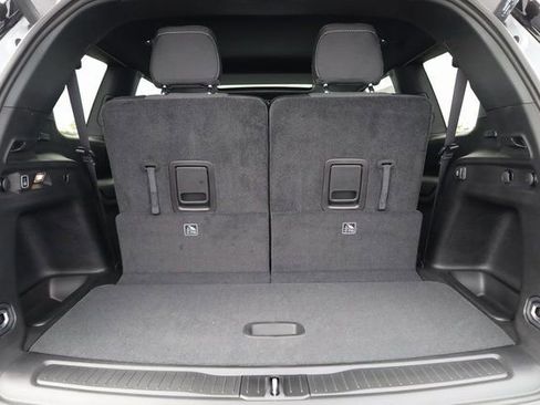 New 2025 Jeep Grand Cherokee L Laredo w/ Luxury Tech Group I AWD/4WD image 24