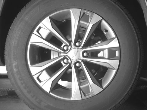 Used 2025 Chevrolet Equinox LT image 15