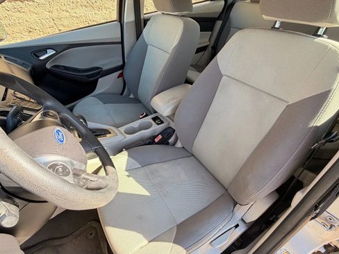 Used 2012 Ford Focus SE image 18