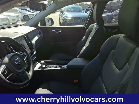 Certified 2025 Volvo XC60 B5 Plus image 14