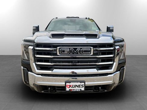 New 2026 GMC Sierra 2500 SLT w/ SLT Premium Package AWD/4WD image 4