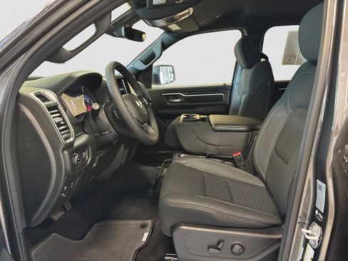 New 2026 RAM 1500 Big Horn AWD/4WD image 10