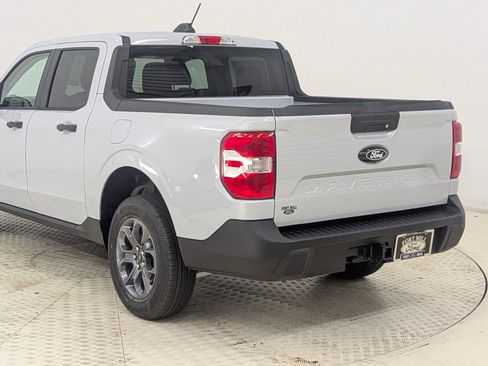 New 2026 Ford Maverick XLT image 3