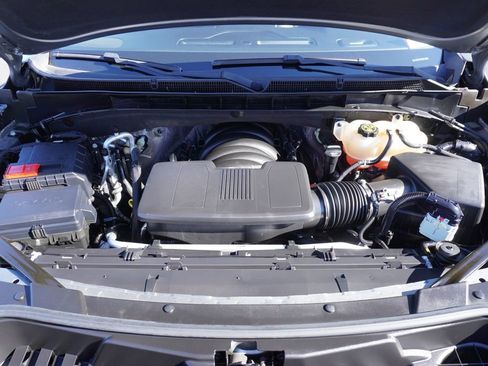 Certified 2023 GMC Yukon SLT w/ SLT Luxury Package image 7