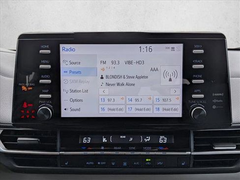 Used 2024 Toyota Sienna XLE image 12