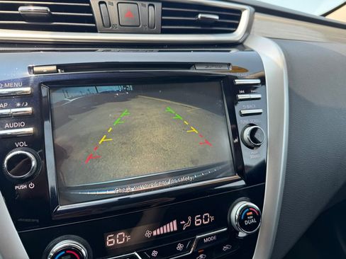 Used 2018 Nissan Murano S image 29