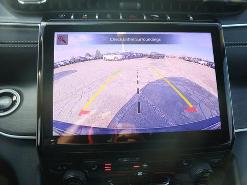 New 2025 Jeep Grand Cherokee Limited image 20