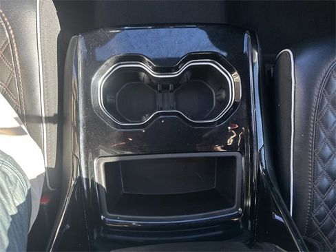 Used 2022 Jeep Grand Cherokee L Summit w/ Luxury Tech Group V image 33