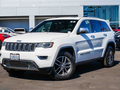 Used 2017 Jeep Grand Cherokee Limited w/ Luxury Group II