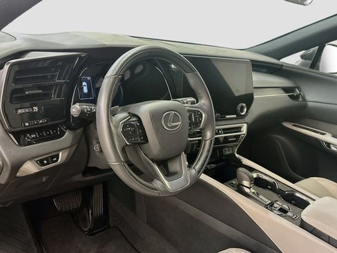Used 2024 Lexus RX 350 Premium w/ Kick Sensor & Tow Package AWD/4WD image 18