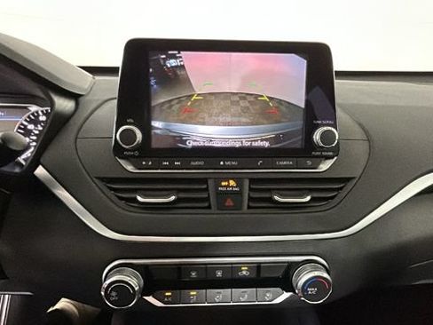 Used 2019 Nissan Altima 2.5 S FWD image 24