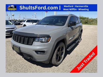 Used 2020 Jeep Grand Cherokee Laredo