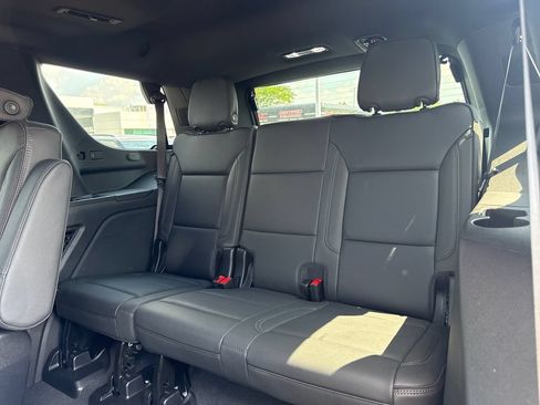 Certified 2026 Chevrolet Tahoe High Country AWD/4WD image 9