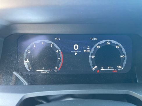 Used 2025 Toyota 4Runner TRD Off-Road Premium AWD/4WD image 4
