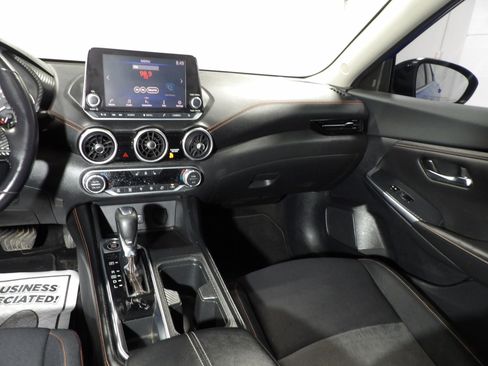Used 2020 Nissan Sentra SR image 13