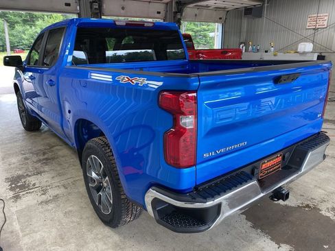 New 2025 Chevrolet Silverado 1500 LT image 8