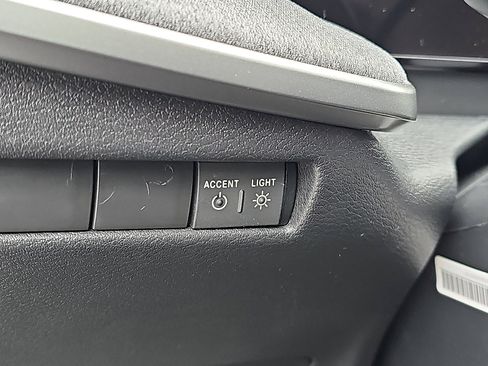 New 2026 Nissan Kicks SV w/ SV Premium Package image 16