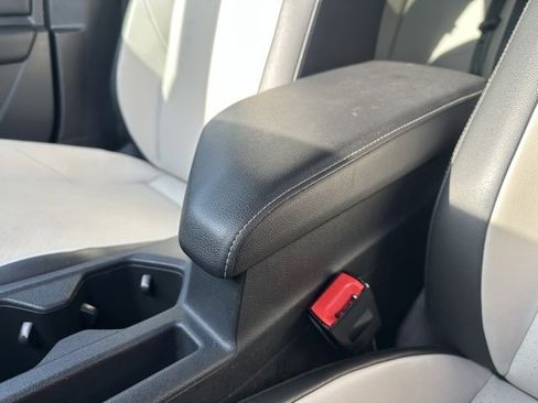 Used 2019 Volkswagen Jetta R-Line image 13