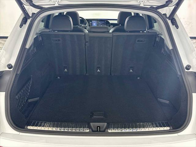 Certified 2025 Audi Q5 Premium w/ Convenience Package AWD/4WD image 24
