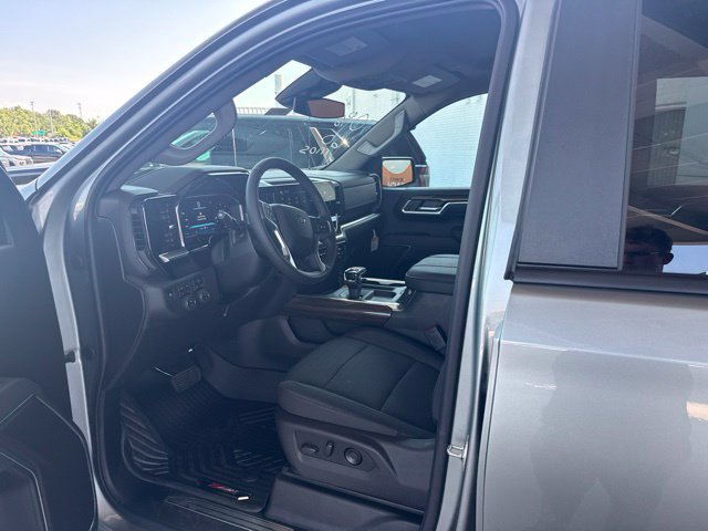 New 2026 Chevrolet Silverado 1500 RST AWD/4WD image 13