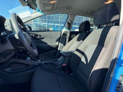 Used 2022 Hyundai Kona SEL image 15