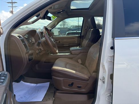 Used 2020 RAM 2500 Limited image 12