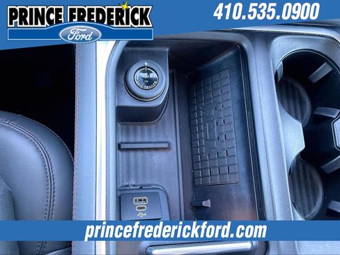 Used 2025 Ford Expedition Max Active image 32