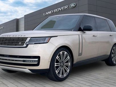 Used 2024 Land Rover Range Rover Long Wheelbase SE
