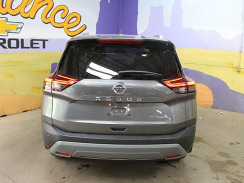 Used 2021 Nissan Rogue SV AWD/4WD image 7